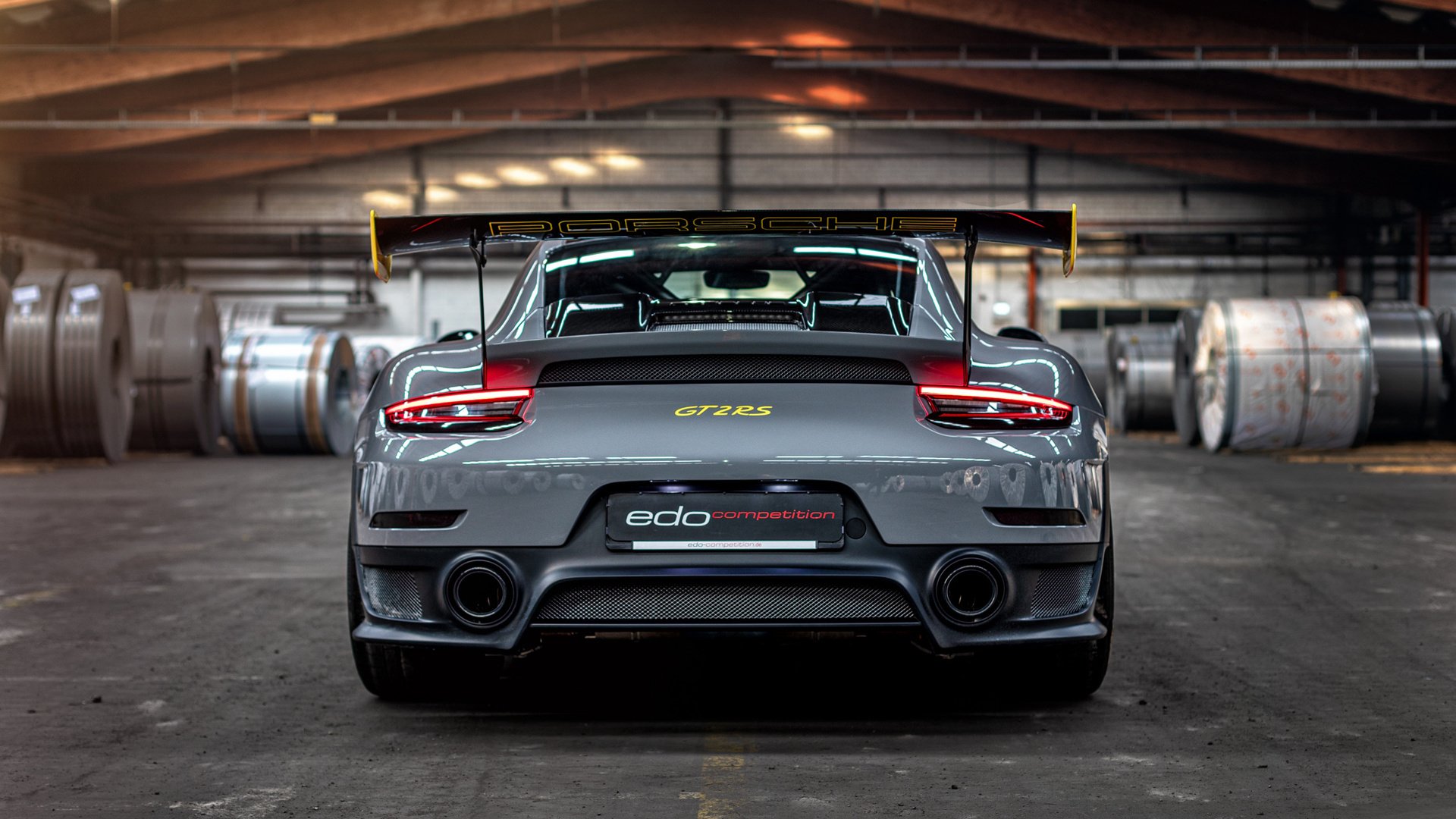 蓝军铁闸冻结枫叶尖刀,维尼修斯一剑封喉定江山—现代足球的攻防启示录