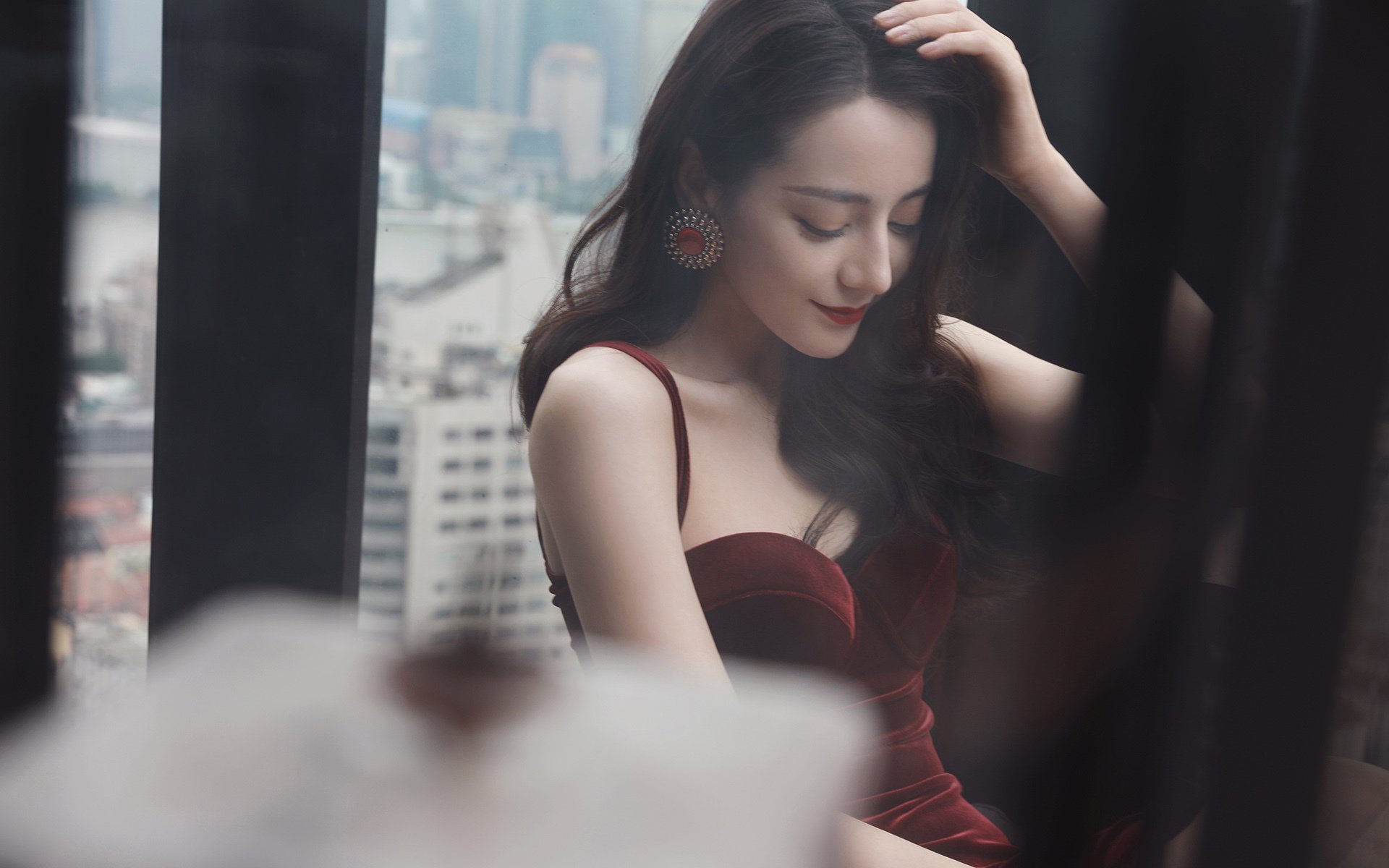 黑色六分钟！卡塔尔生死时刻上演绝地反击，阿拉巴关键回合一锤定音