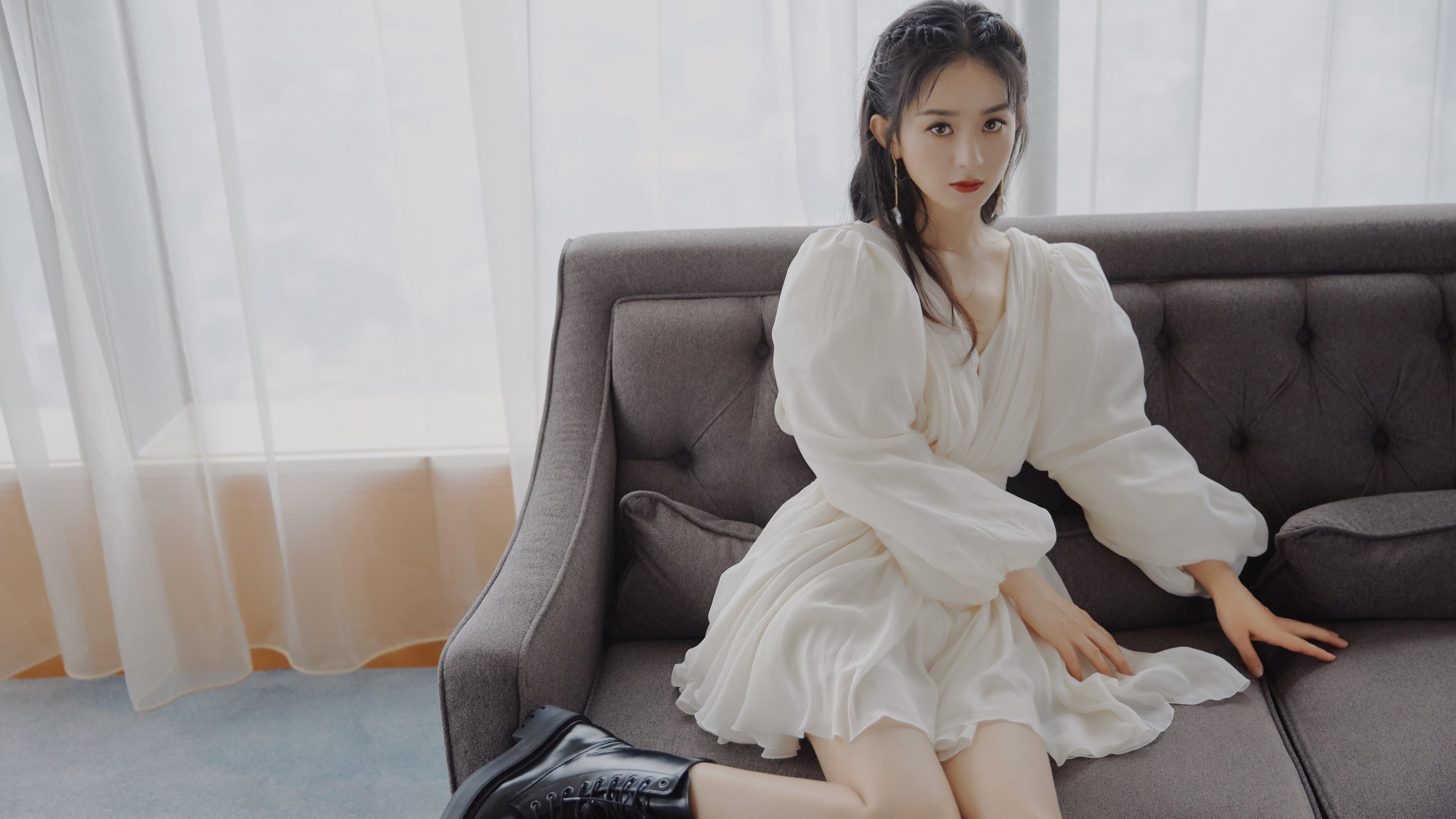 从夏洛特到马尼拉,篮球世界里一场跨越时空的权力交接