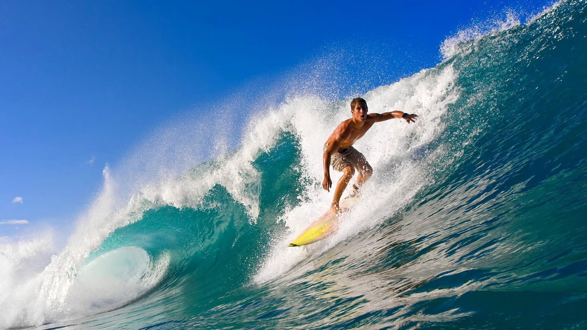 双重压力剧场，伯纳乌之夜与麦迪逊花园的隔空交响